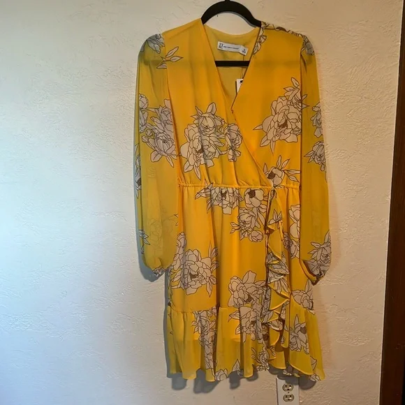 NWT! New York & Company Dress - Picture 1 of 7